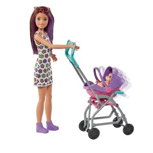 BARBIE SKIPPER BABYSITTERS TARDE DE PASEO