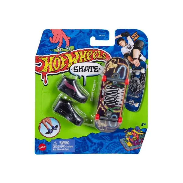 HOT WHEELS PATINETA CON TENIS DE SKATE