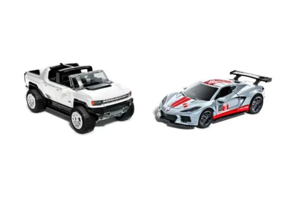 HOTWHEELS DIECAST PAQUETE POR  2